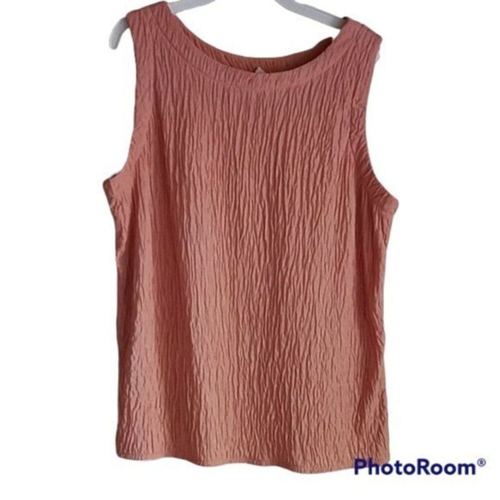 Peach Short Sleeve Blouse Size L